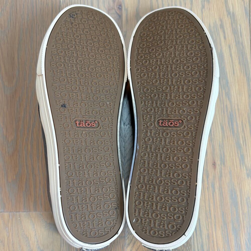 Taos Twin Gore Lux Leather Comfort Sneakers Slip On Steel Gray Womens 10 - Picture 11 of 11